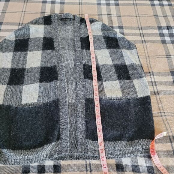 Banana Republic Vest jacket( LOOSE ) - Picture 8 of 9